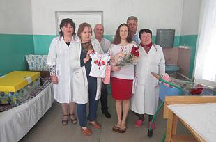 НОВОНАРОДЖЕНІ  ОТРИМАЛИ СВОЇ ПЕРШІ ВИШИВАНКИ