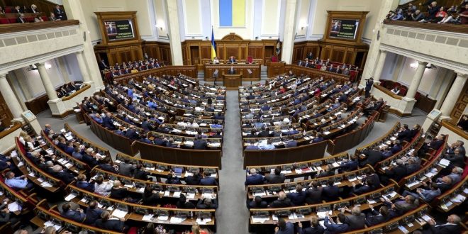 ХТО ЗБИРАЄТЬСЯ У ВЕРХОВНУ РАДУ ПО ВИБОРЧОМУ ОКРУГУ №161