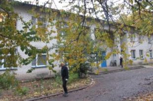 ПРИЙШЛА РЕФОРМА В МЕДИЦИНУ – В ЦРЛ СКОРОЧУЄТЬСЯ ТРЕТИНА  ПЕРСОНАЛУ І ЗАКРИВАЮТЬСЯ ТРОЄ ВІДДІЛЕНЬ
