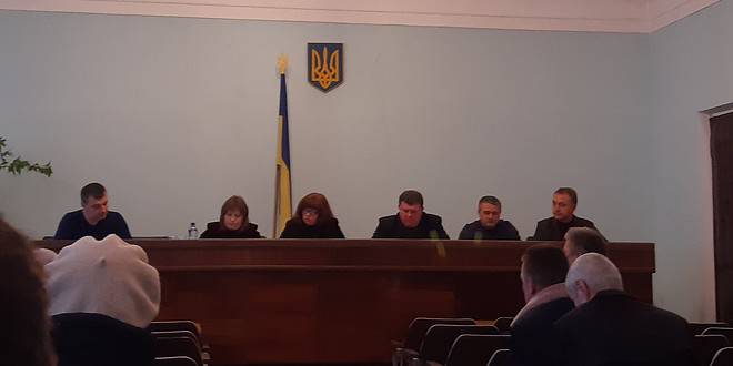 ДОВГО І КЛОПІТНО ДІЛИЛИ ДЕПУТАТИ РАЙОННОЇ РАДИ ВІЛЬНИЙ ЗАЛИШОК БЮДЖЕТНИХ КОШТІВ