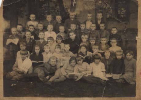 НЕВІДОМА ІСТОРІЯ СТАРОЇ ФОТОКАРТКИ НЕВІДОМА ІСТОРІЯ СТАРОЇ ФОТОКАРТКИ