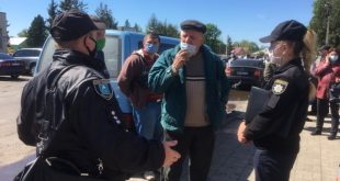 НА ПИТАННЯ «ДЕ ПРИДБАТИ РОЗСАДУ І ПТИЦЮ?» ПОКУПЦІ ЛИПОВОДОЛИНСЬКОГО БАЗАРУ ВІДПОВІДІ НЕ ОТРИМАЛИ