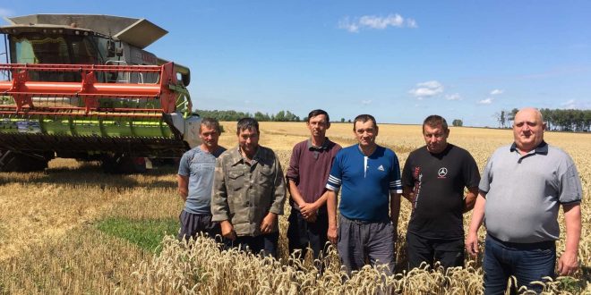 НА ЖНИВАХ У БЕЄВОМУ СТАРТ І ФІНІШ БУЛИ ПОРЯД