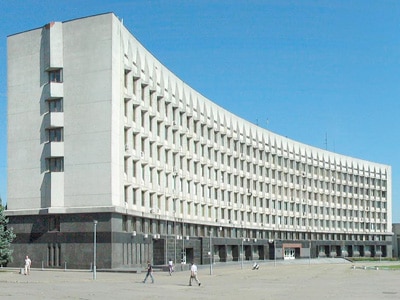 В СПИСКАХ КАНДИДАТІВ У ДЕПУТАТИ ДО СУМСЬКОЇ ОБЛАСНОЇ РАДИ "ЗАСВІТИЛИСЯ" Й ЛИПОВОДОЛИНЦІ
