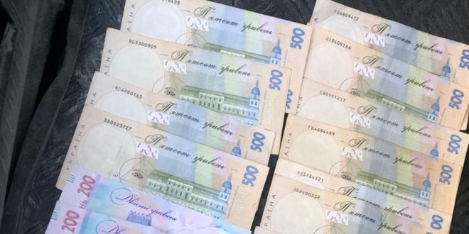 ДВОХ ПРАЦІВНИКІВ ПОЛІЦІЇ ВЗЯТО ПІД ВАРТУ