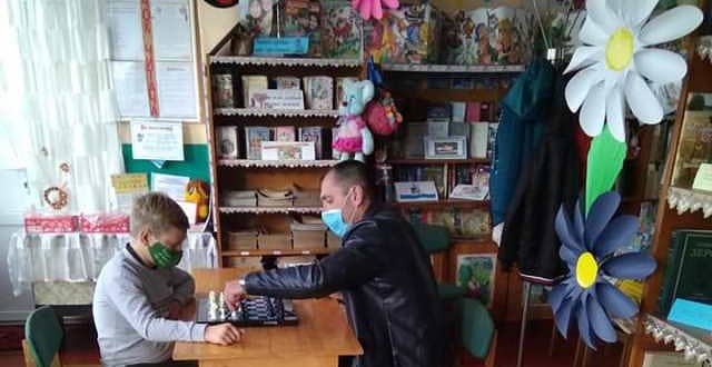 ГУРТОК ДЛЯ ТИХ, ХТО ЛЮБИТЬ ІНТЕЛЕКТУАЛЬНІ ВИДИ СПОРТУ, ПРАЦЮЄ У ПОДІЛЬКАХ