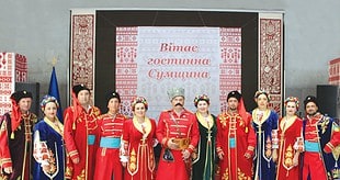 ФОТО ЛИПОВОДОЛИНСЬКОГО «ХОРОЛУ» НА ПОЧЕСНОМУ МІСЦІ В НАСТІННОМУ КАЛЕНДАРІ