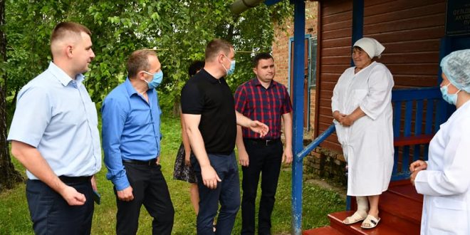 СЕМЕНІВСЬКИЙ МЕДЗАКЛАД - ІЗ НОВИМ ХОЛОДИЛЬНИКОМ СЕМЕНІВСЬКИЙ МЕДЗАКЛАД - ІЗ НОВИМ ХОЛОДИЛЬНИКОМ