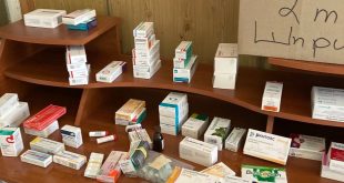 НЕСТАЧУ ЛІКІВ МЕДИКИ ЗАПОВНЮЮТЬ ГУМАНІТАРНОЮ ДОПОМОГОЮ