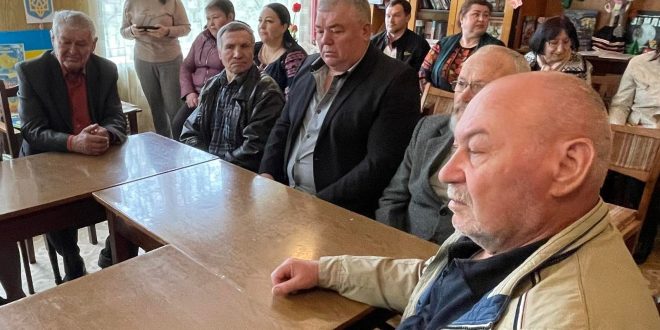 ЗІБРАННЯ З НАГОДИ ДНЯ ПАМ`ЯТІ ЧОРНОБИЛЬСЬКОЇ ТРАГЕДІЇ ПЕРЕЙШЛО В ОБГОВОРЕННЯ ПРОБЛЕМ ЛІКВІДАТОРІВ