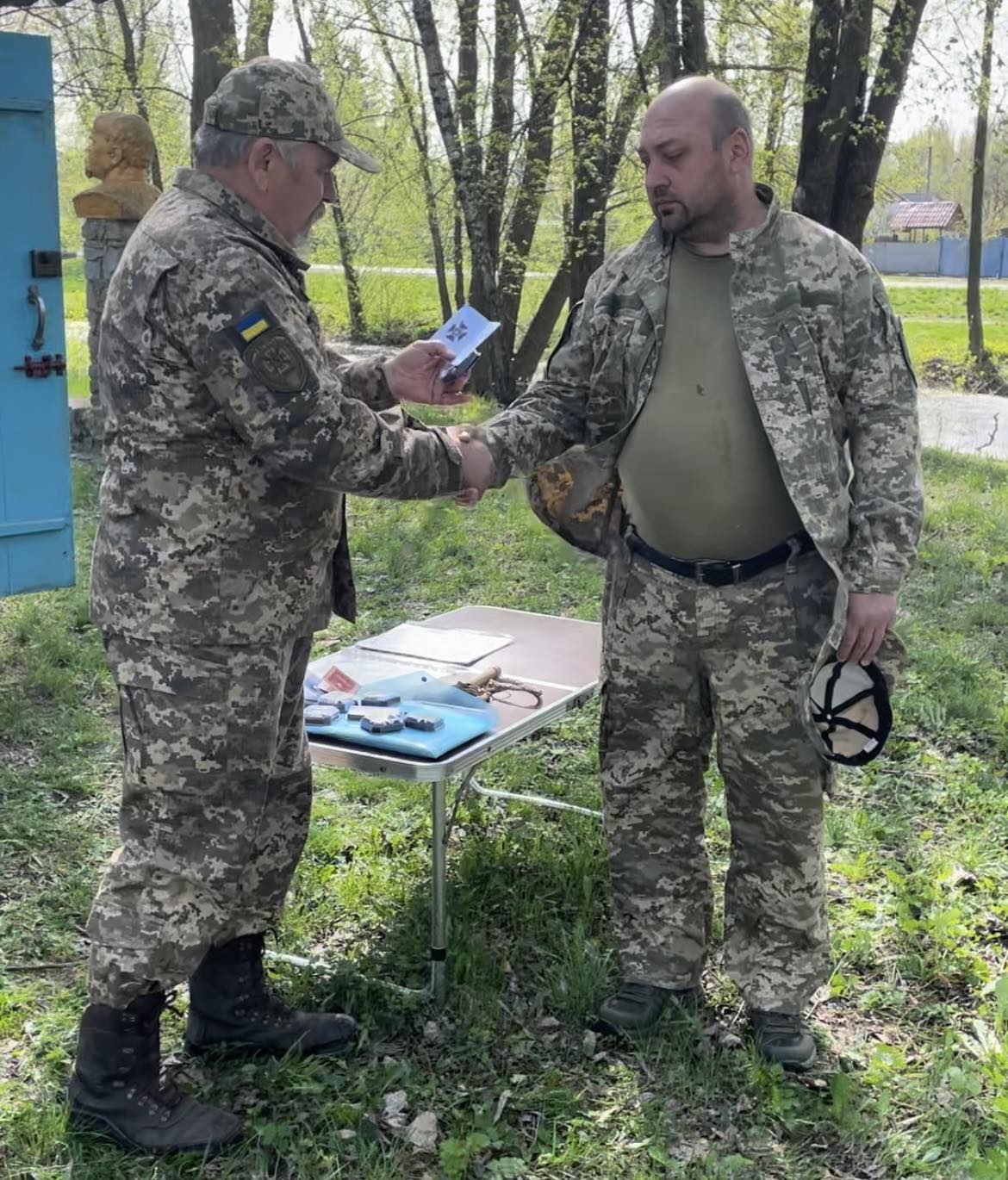 Представники місцевого козацького осередку отримали спеціальні відзнаки