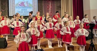  «Сад моїх пісень»: благодійний вечір на підтримку захисників України