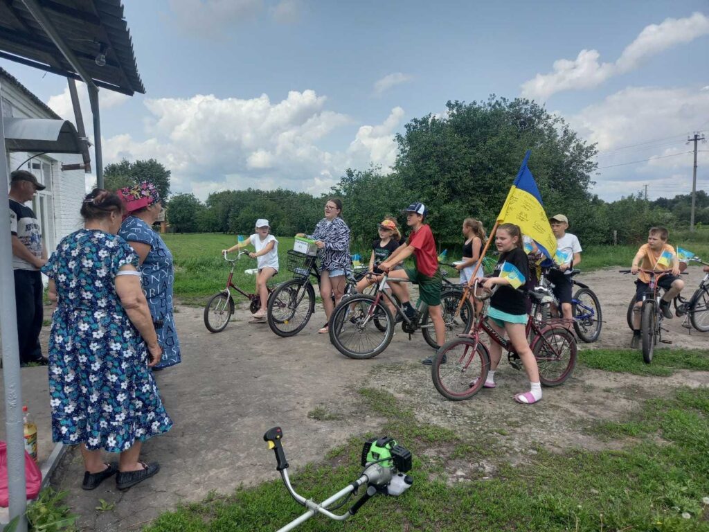 Діти з Яганівки та Грабщини зібрали понад 17 тисяч гривень для ЗСУ