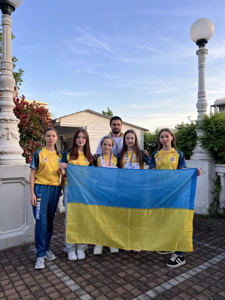 Липоводолинська команда армреслерів повернулась із Чемпіонату Європи з медалями