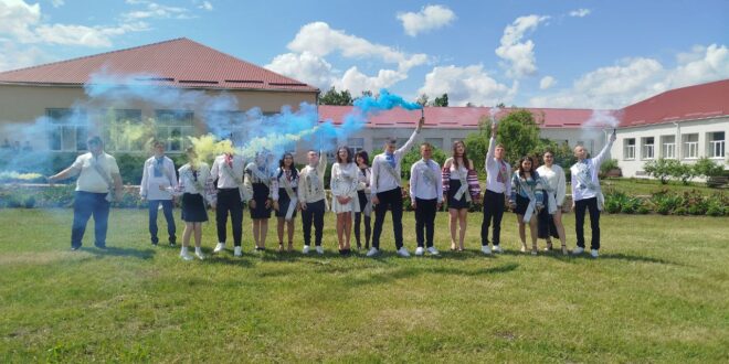В умовах війни завершився ще один навчальний рік