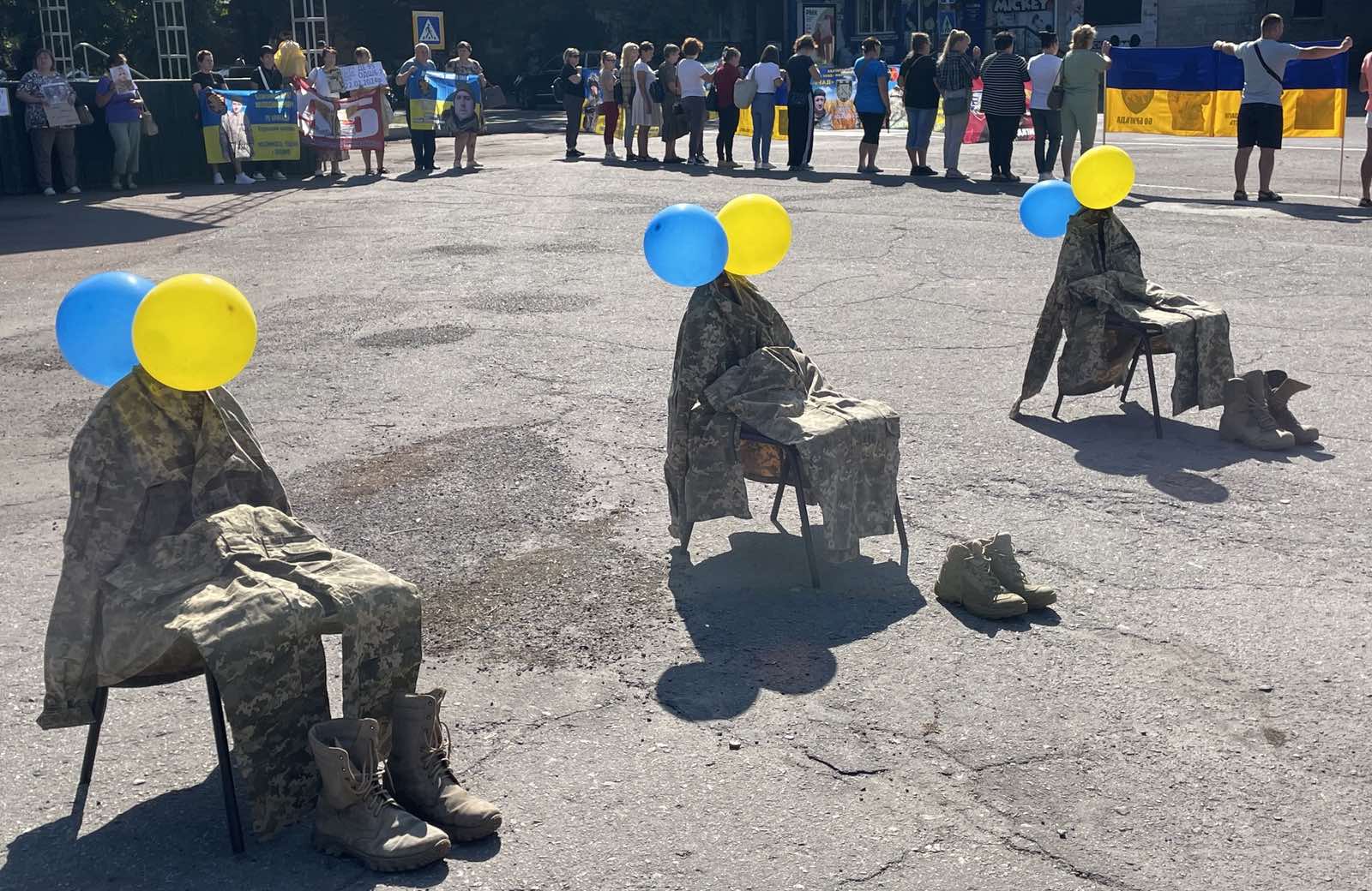  «Ми не можемо мовчати»: матері Сумщини борються за своїх зниклих синів