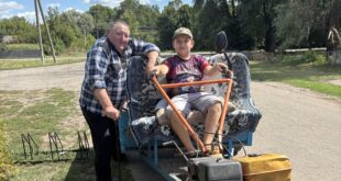 Велика родина з сумського прикордоння знайшла прихисток у Столяровому