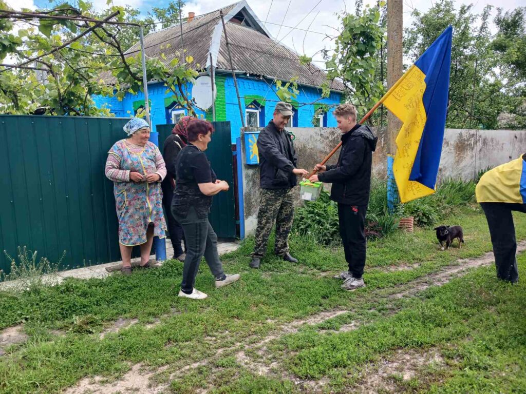 Мотоцикли, прапори й донати: молодь Яганівського старостату збирає на генератор для ЗСУ