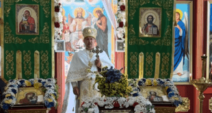 Коли в храмі поруч із церковною молитвою звучить Гімн України